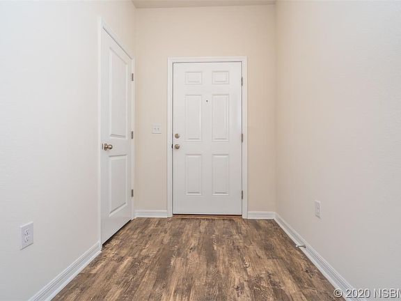3rd image of 3064 Neverland Dr