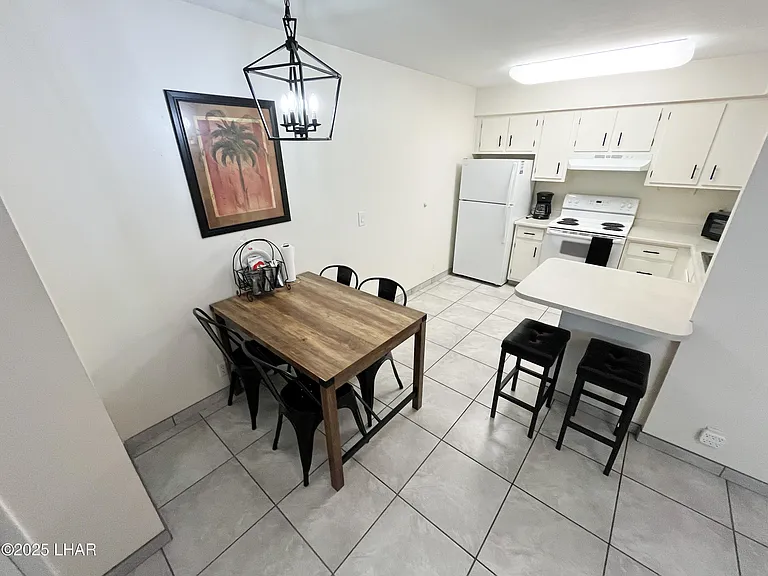 100 Mulberry Ave #206 — Photo 4