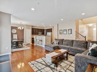 812 Fairgate Dr, Wexford, PA 15090