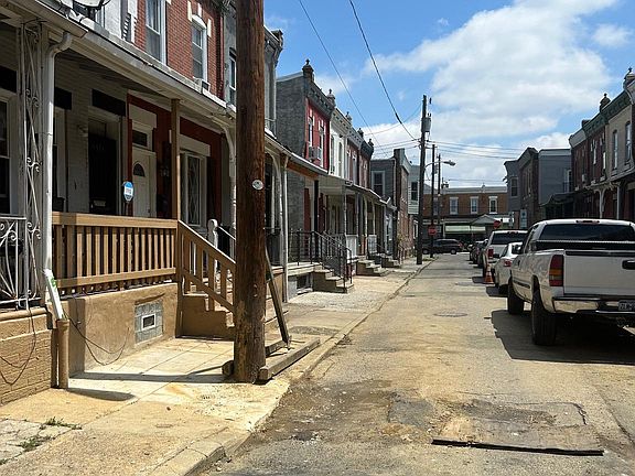 5th image of 5312 Ogden St