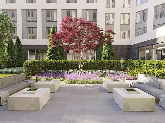 4th image of 30-77 Vernon Blvd Penthouse 832
