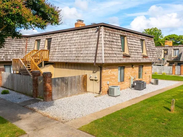 1127 Ocean Pebbles Way, Virginia Beach, VA 23451