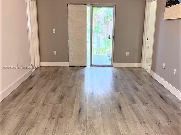5th image of 3261 Sabal Palm Mnr APT 208