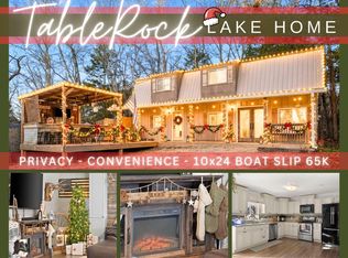 987 Gobblers Mountain Road, Reeds Spring, MO 65737