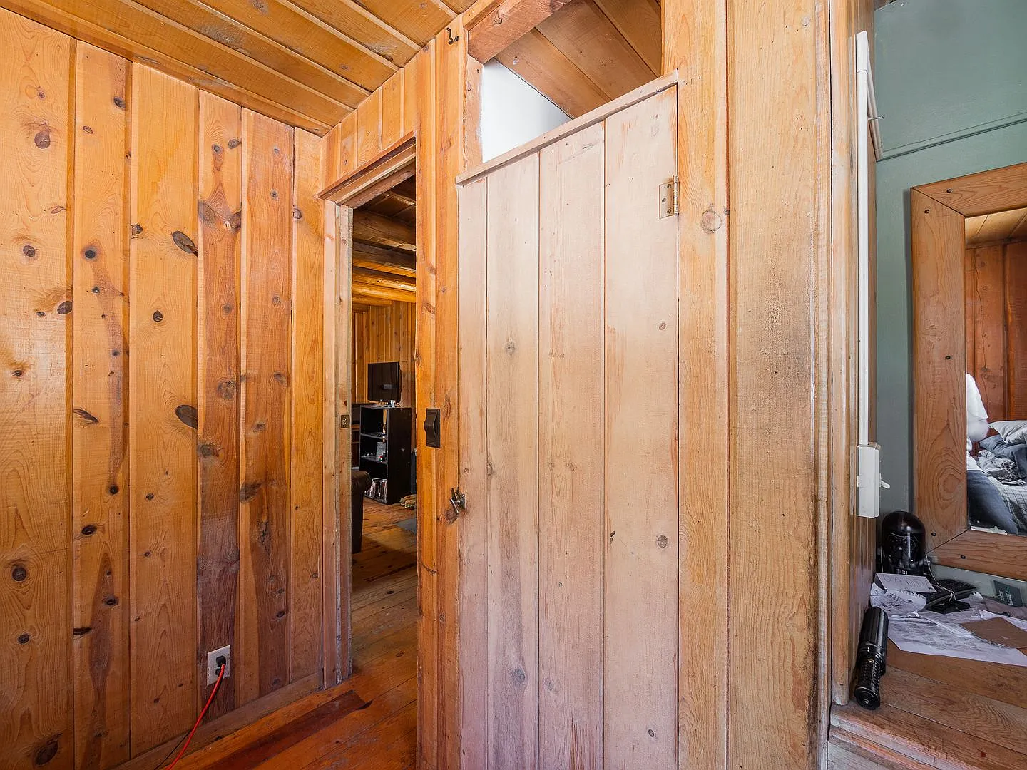 Mountain Cabin — Photo 4