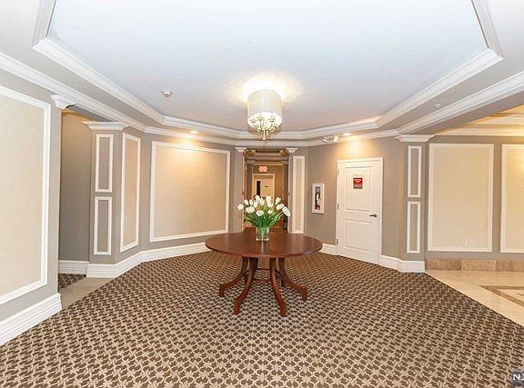 3rd image of 902 Four Seasons Ln #902