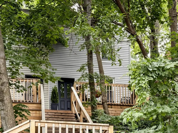 24 Patrick St, Hamilton, ON L8N 1Z5