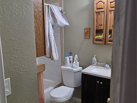 2nd image of 617 Slayton Dr