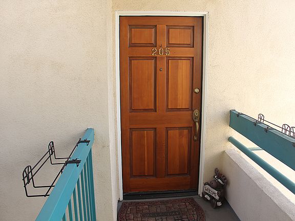 4th image of 345 N Kenwood St APT 205