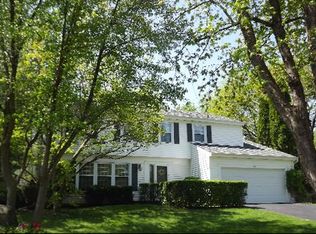 1919 Sandgate Ct, Naperville, IL 60565