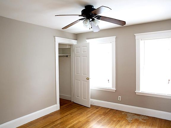 2nd image of 127 Safford St #1
