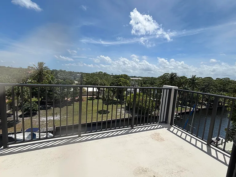 900 River Reach Dr #521 — Photo 30