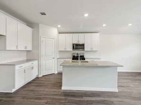 2310 Preakness Dr, Seagoville, TX 75159