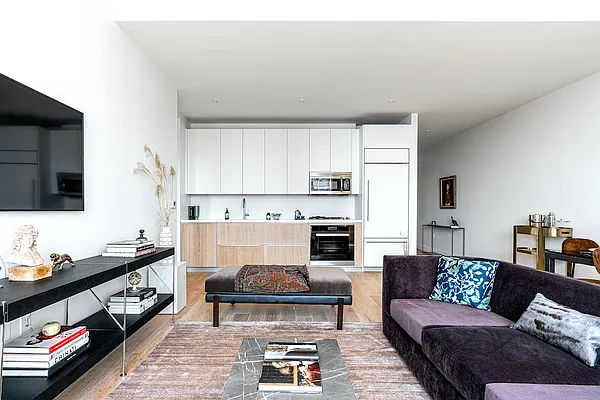 Rented by Greystar | media 2