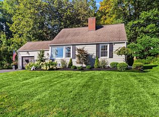 15 Fineview Dr, Deerfield, NY 13502