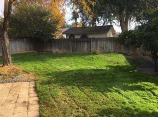 5882 E Ramona Ave, Fresno, CA 93727
