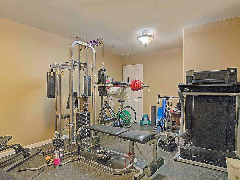 7975 Ruststone Ct — Photo 33