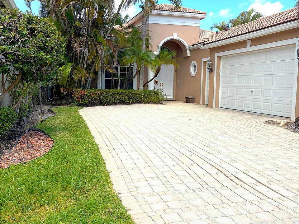 1st image of 4034 Manchester Lake Drive