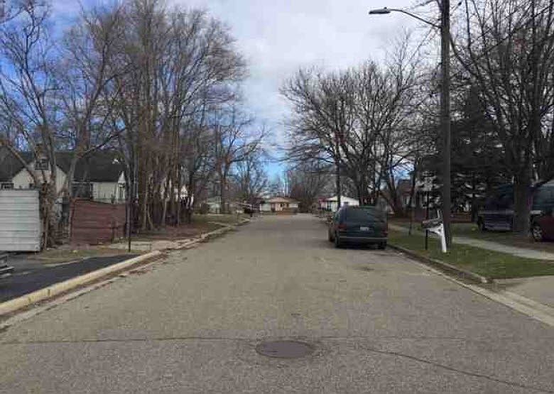 2nd image of 626 Northview Ct