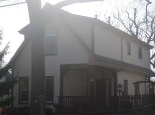 225 E Church St, Libertyville, IL