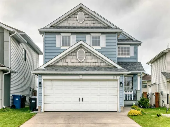 144 S Douglas Ridge Cir SE, Calgary, AB T2Z 3C2