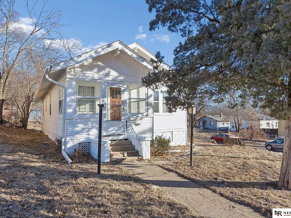 1st image of 4204 Bedford Ave
