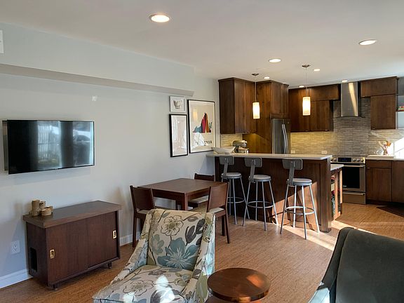 3rd image of 2906 13th St S APT 61