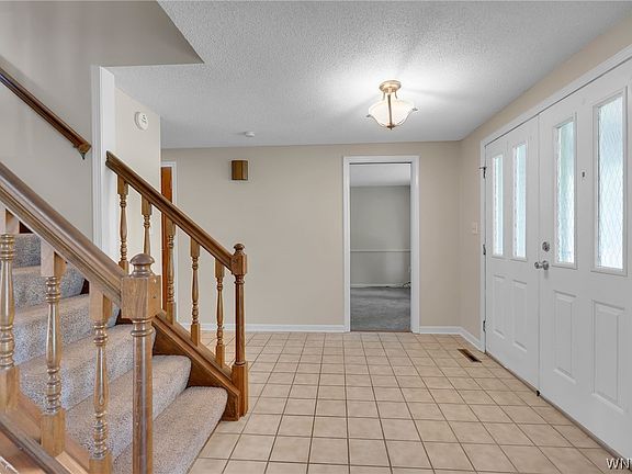 5th image of 2 Greencastle Ln