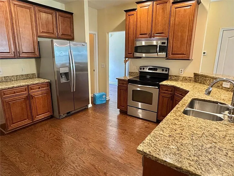 6418 Mossy Oak Lndg — Photo 3
