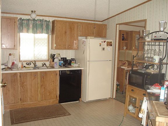 3rd image of 19802 N 32nd St Lot 109