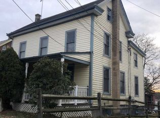 152 N Main St, Chalfont, PA 18914