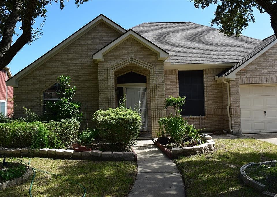 1st image of 14706 Mission Hills Dr