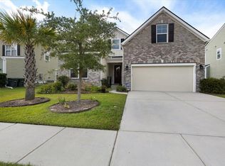 1209 Raven Rd, Hanahan, SC 29410