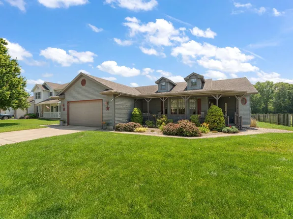 3451 Fairway Dr, Chesterton, IN 46304