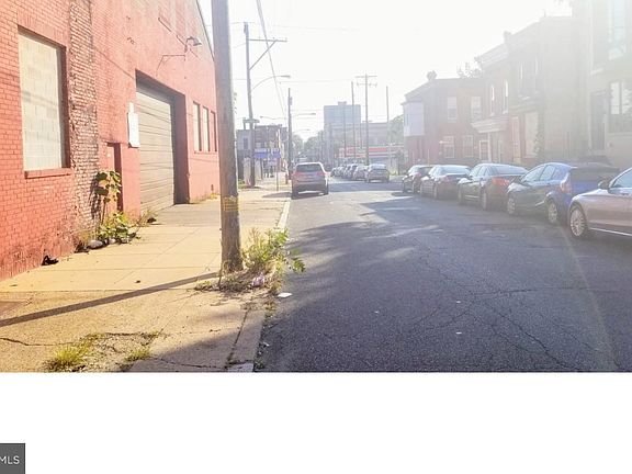 2nd image of 1434-36 W Cumberland St