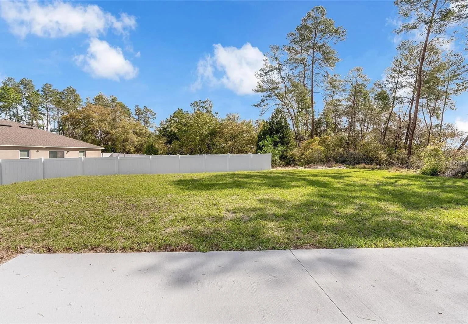 4 bed, 3.0 bath, 1865 sqft, $1,850 — Photo 3