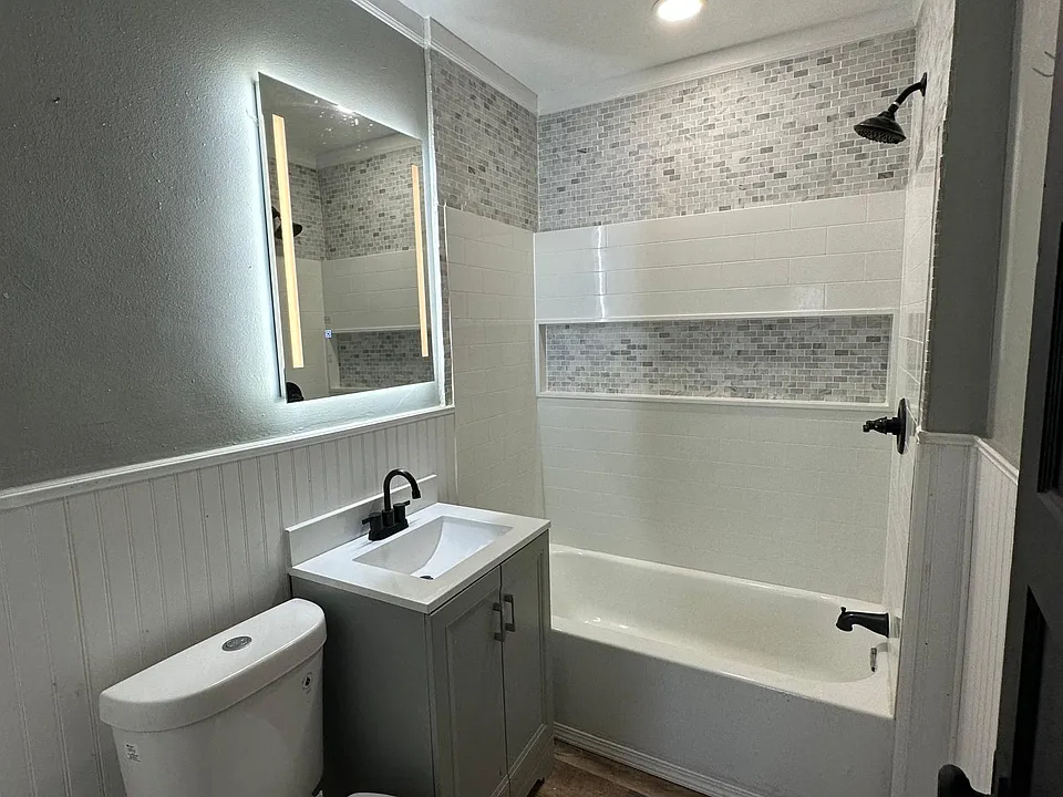 35 Slater St #2