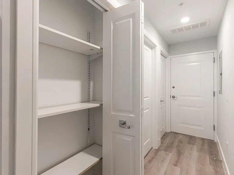 1222 N Marshall St #302A — Photo 6