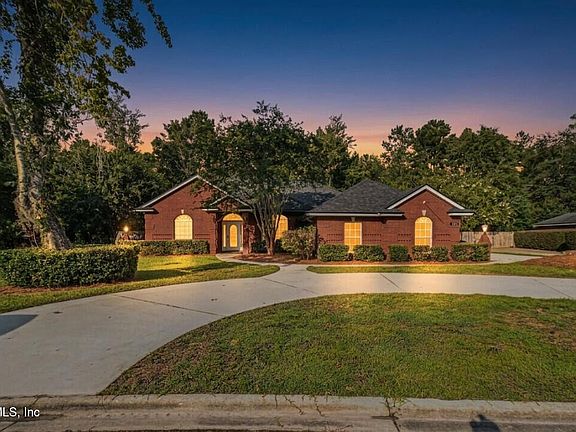 2nd image of 1138 COPPERFIELD Circle