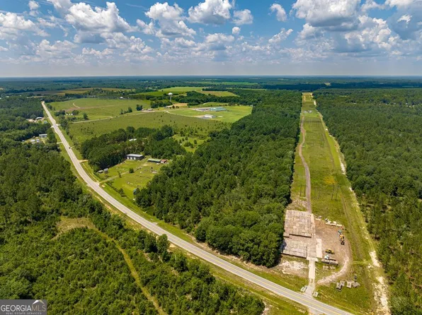 650 Benjamin H Hill Dr W, Fitzgerald, GA 31750