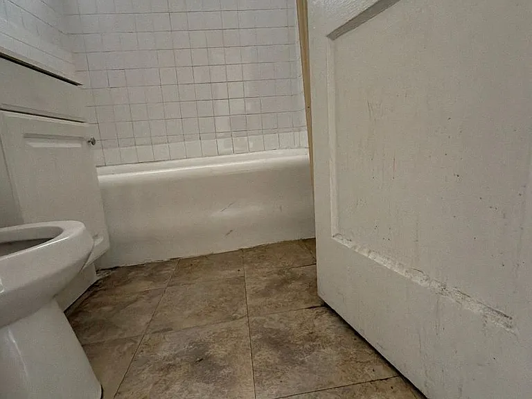 St. Jude Apartments — Photo 22