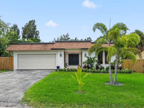 486 NW 1st Street, Boca Raton, FL 33432