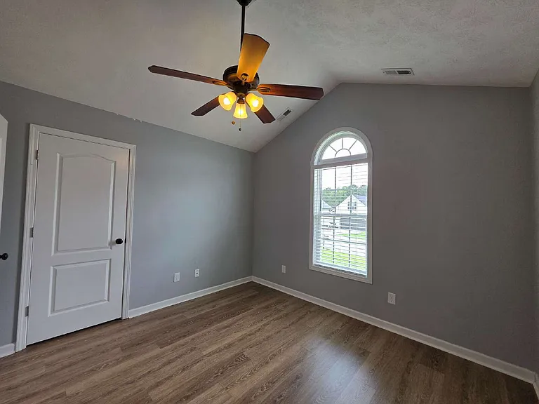4608 Crystobal Rd — Photo 18