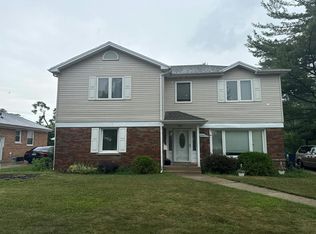 600 W Lonnquist Blvd, Mount Prospect, IL 60056