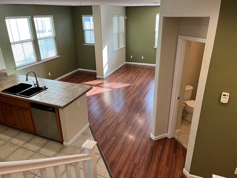2878 Hilltop Mall Rd — Photo 11