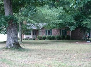 486 Bush Rd, Bradyville, TN 37026