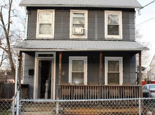 89 Center St, Freehold, NJ 07728