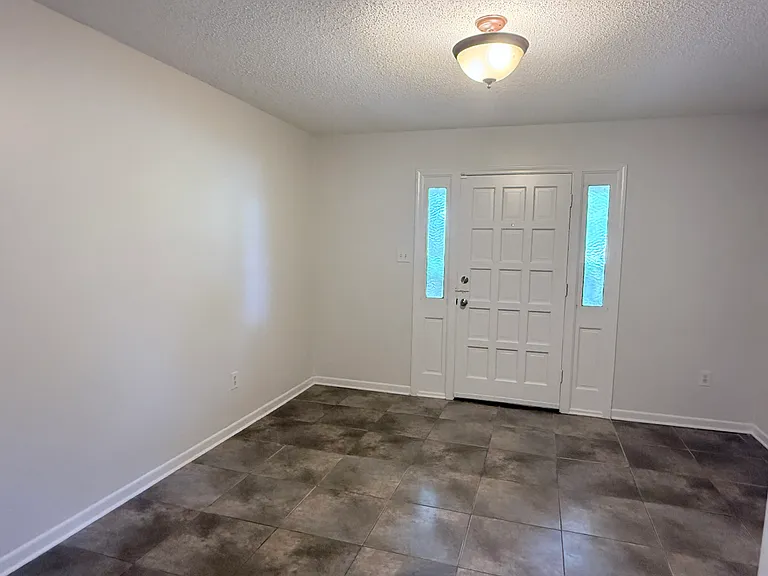 2912 Lancelot Dr — Photo 14
