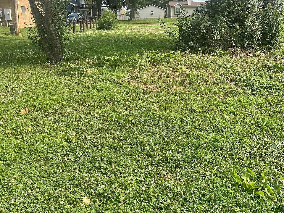 1st image of 2317 Clay St