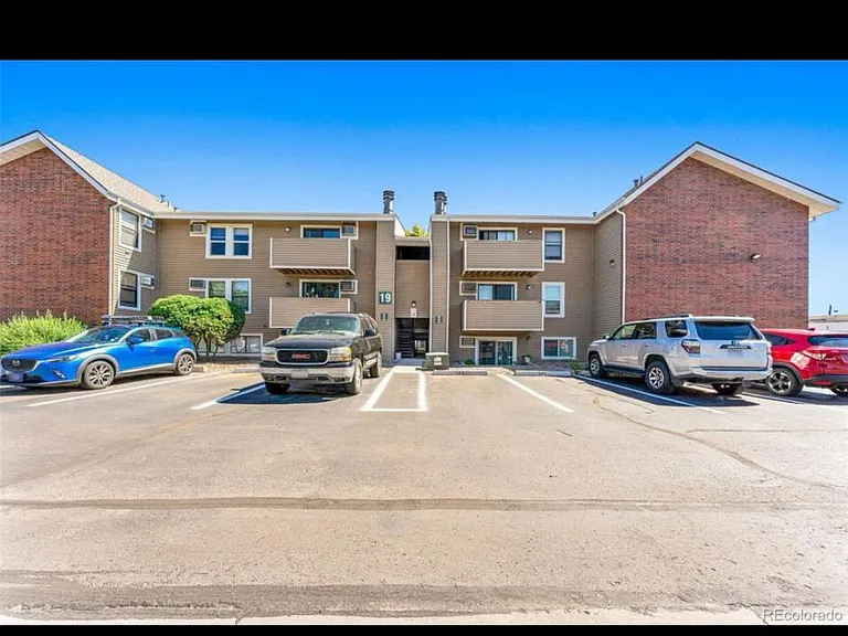 10150 E Virginia Ave #19 — Photo 5